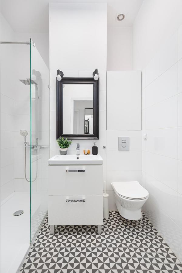 Stylowe Studio Z Antresola Warszawa Bagian luar foto